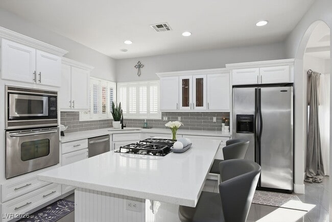 Building Photo - 5130 Amanda Ln