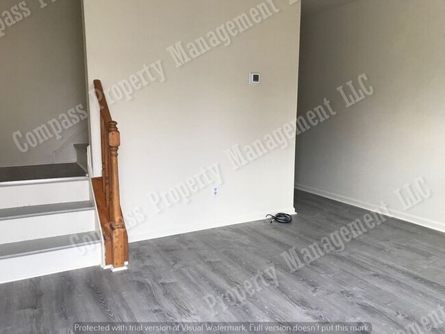 Building Photo - $1395- 3 Bed, 2 Bath Townhouse - Coatesville