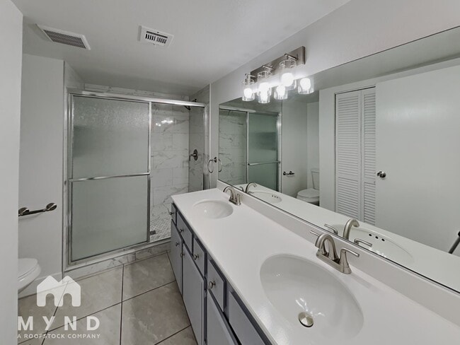 Building Photo - 4744 O'Bannon Dr