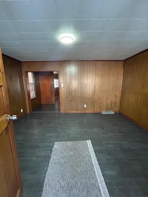 Building Photo - 719 Crescent Ave