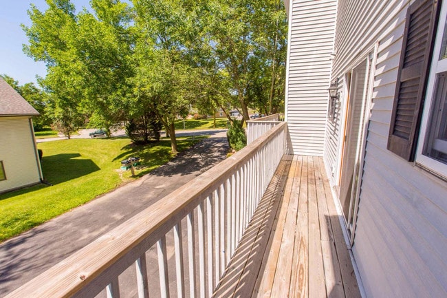 Balcony - 288 Meadowcreek Dr