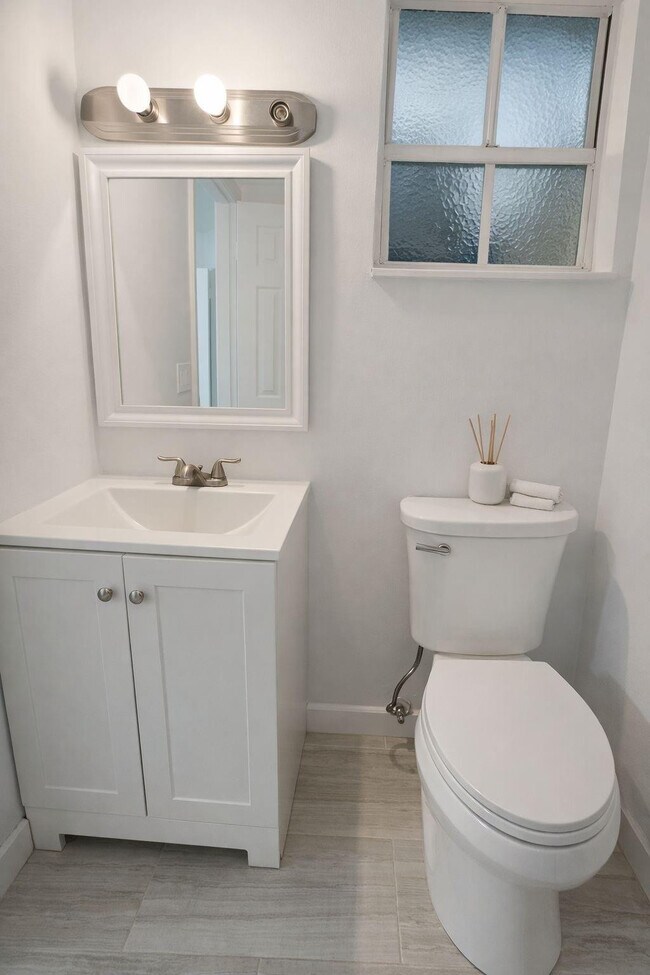 Building Photo - 8657 SW 5th St