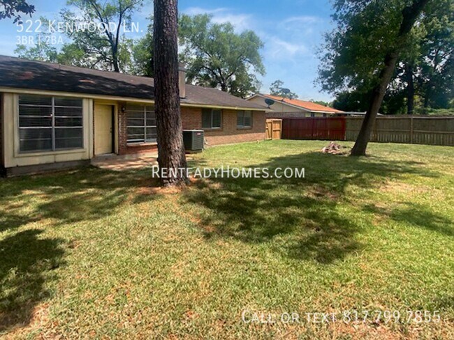 Building Photo - 522 Kenwood Ln