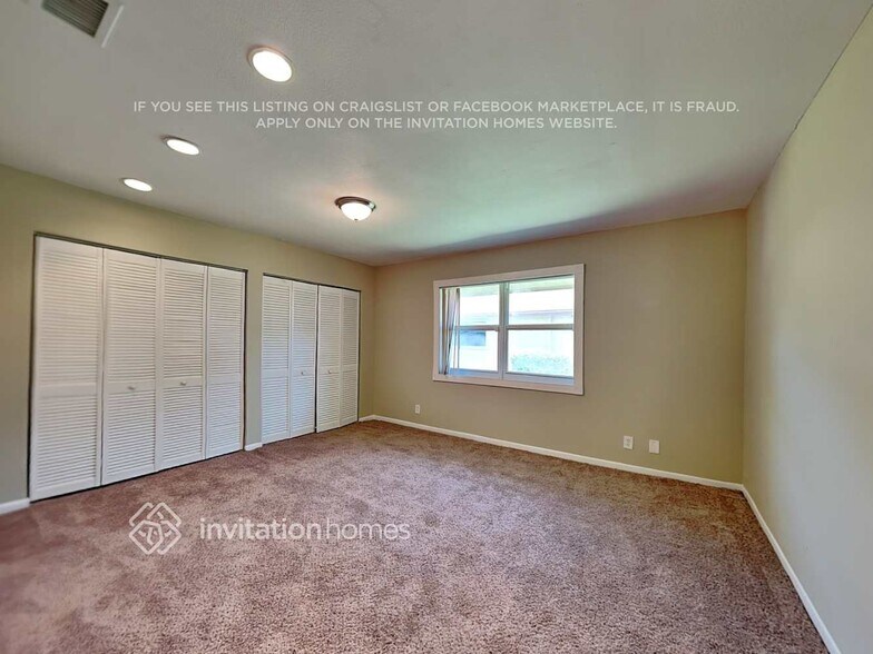 Building Photo - 8220 NW 3rd Pl