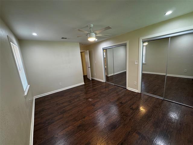 Building Photo - 923 Green Castle Dr