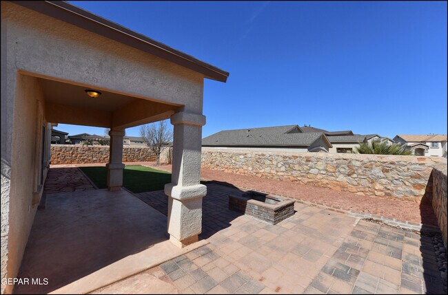 Building Photo - 14319 Owl Point Ave