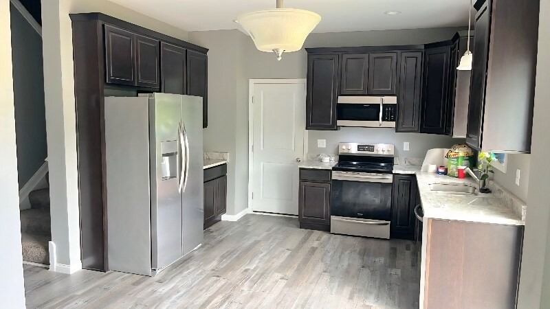 Building Photo - 1208 Gemstone Pointe Dr