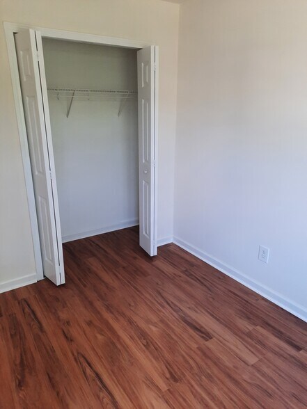 Building Photo - 508 Sternwheel Way