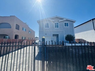 Building Photo - 5919 Denver Ave