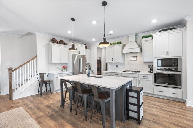 Building Photo - 4BR, 3.5BA home - Williamson County’s most...