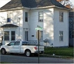 Building Photo - 304 Ewing Ave