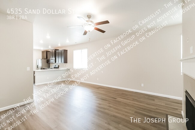 Building Photo - 4535 Sand Dollar Dr