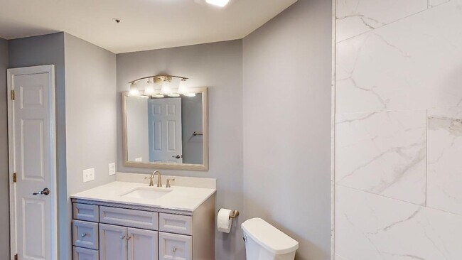 Building Photo - 1105 Torrence Cir