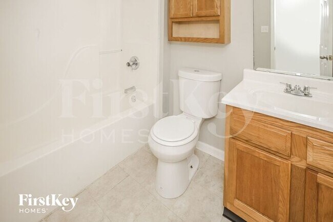 Building Photo - 6029 Polonius Ln