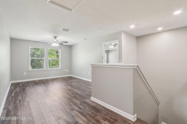 Building Photo - 404 Hepburn Rd