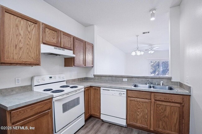 Building Photo - 7818 Melvin Rd