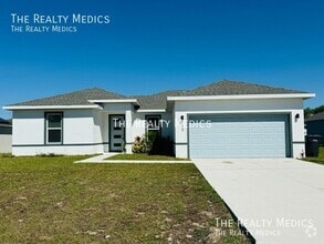 Building Photo - 13 Zinnia Ln