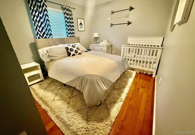 Building Photo - 18 Hawkins St