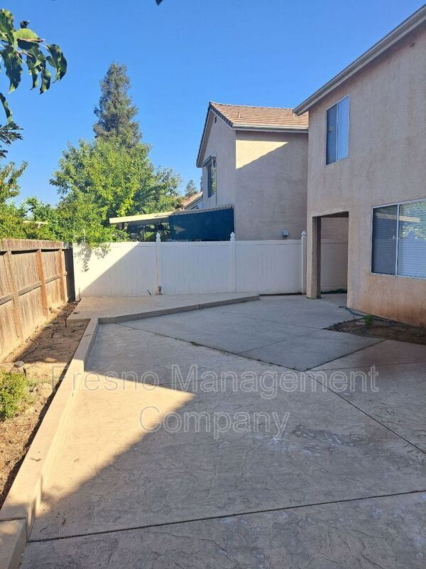 Building Photo - 7530 N Trellis Cir