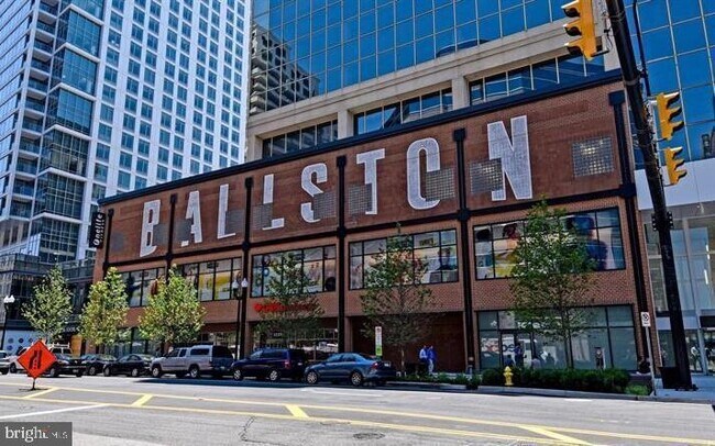 Building Photo - 3835 9th St N