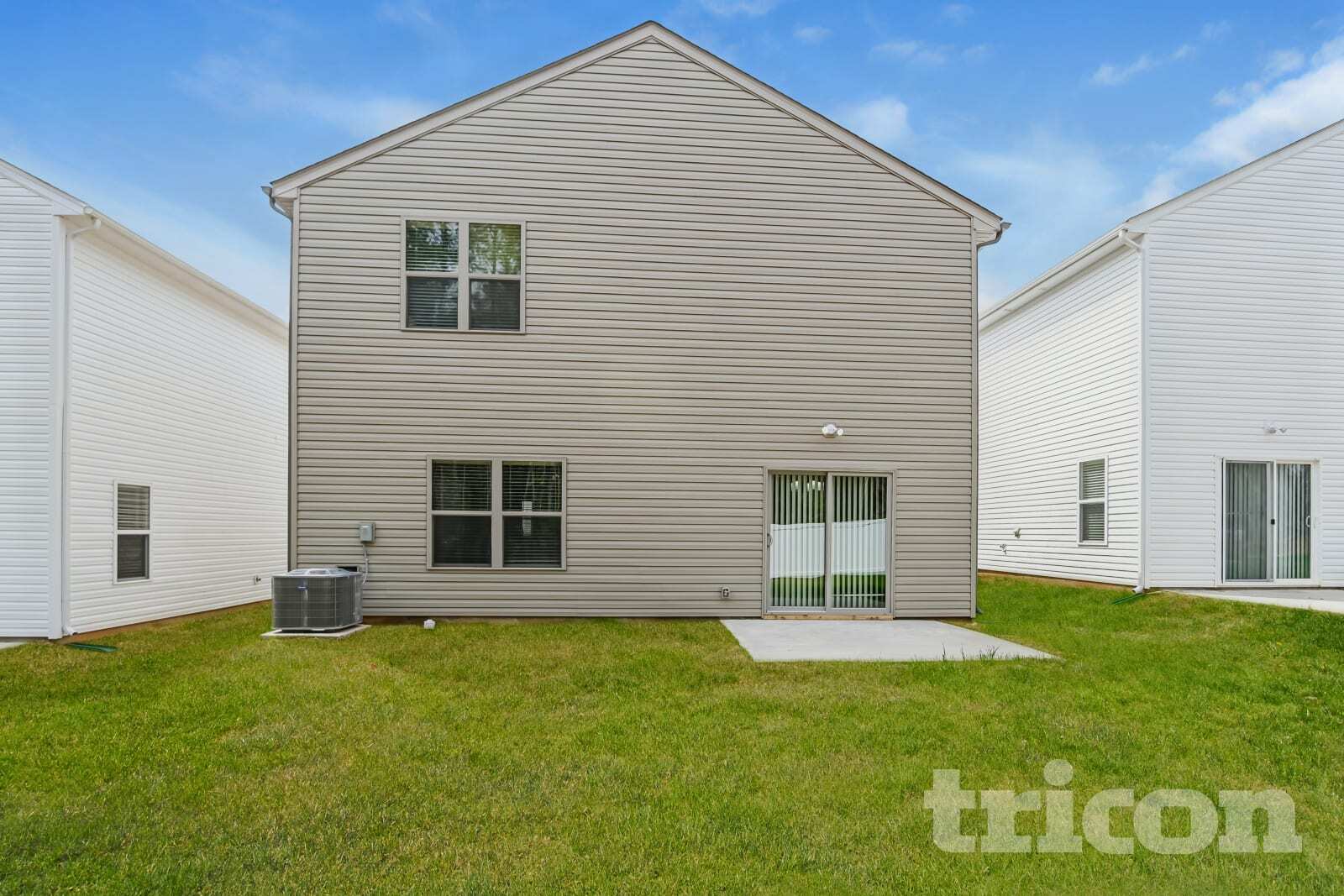 Building Photo - 139 Spring Knoll Dr