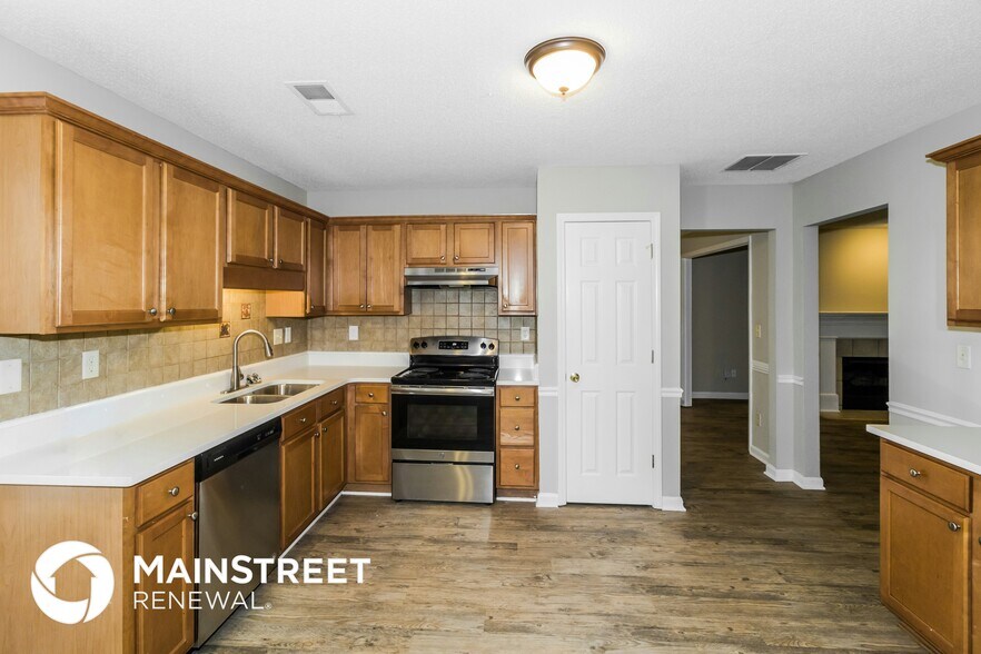 Building Photo - 5368 Milton Ridge Dr