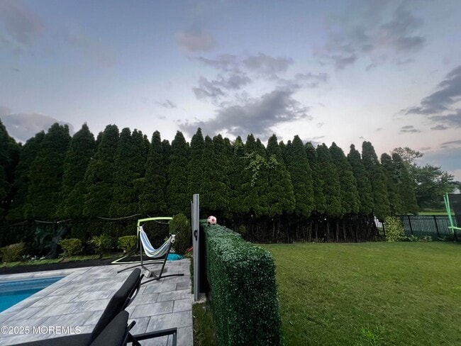 Building Photo - 799 Bowyer Ave