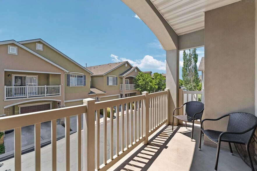 Building Photo - 1546 W 110 N