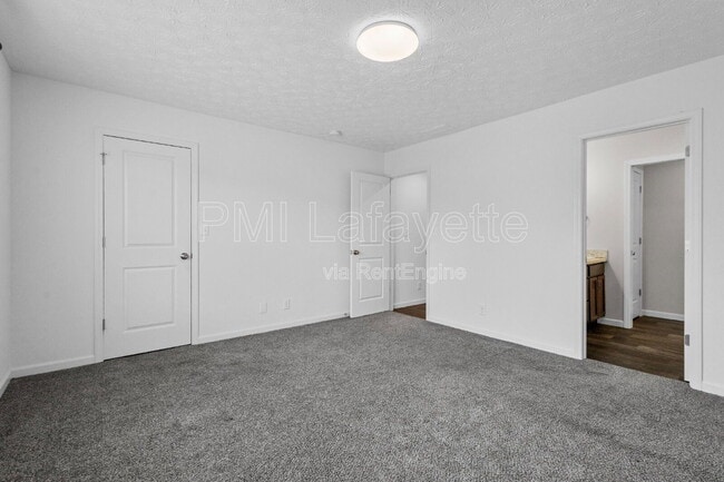 Building Photo - 4803 Dobson Dr