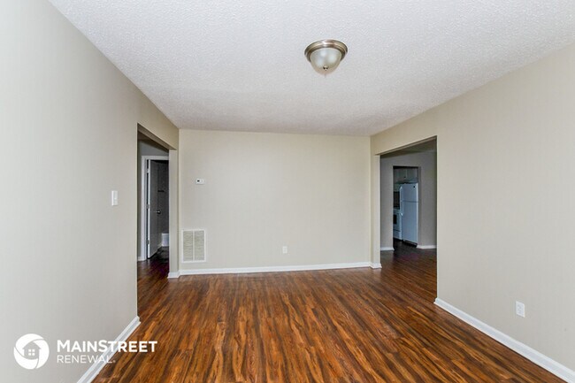 Building Photo - 2408 Marlowe Ave