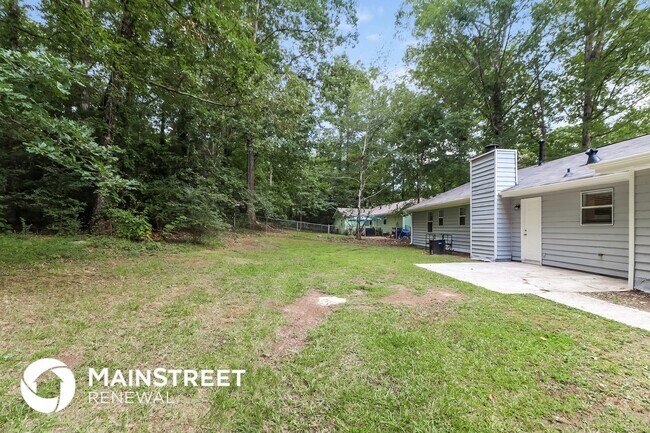 Building Photo - 3470 Valley Oaks Rd