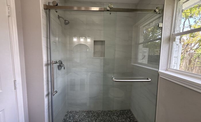 Building Photo - 3028 Francis St