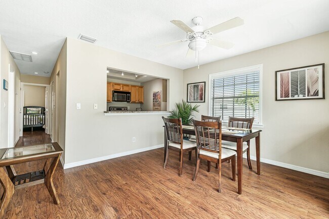 Building Photo - Palms at Waters Edge 3336-J8