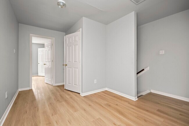 Building Photo - 11911 Chetman Dr