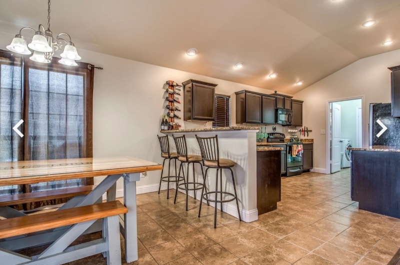 Building Photo - 9306 Quincy Ave