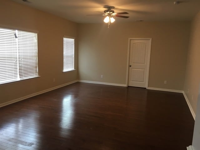 Building Photo - 1389 Castleoak Dr