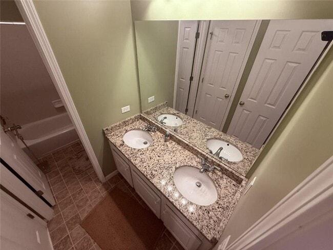 Building Photo - 5730 Devonshire Way