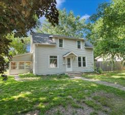 Building Photo - 1220 Campbell Ave NW