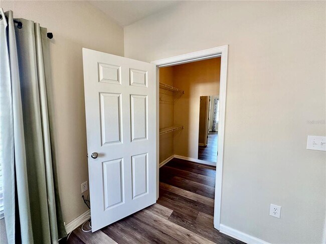 Building Photo - 4802 51st St W