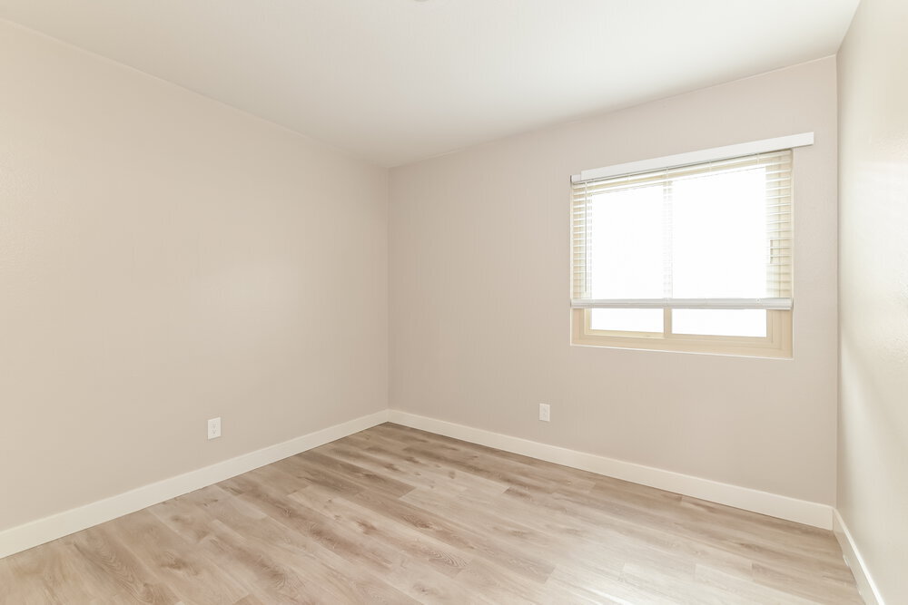 Building Photo - 1057 Spotted Bull Ct