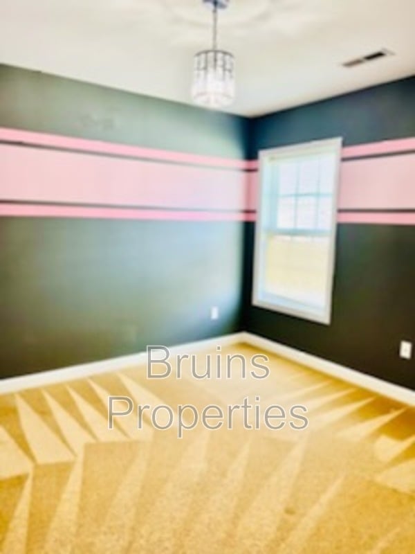 Building Photo - 2324 Alderbrook Dr