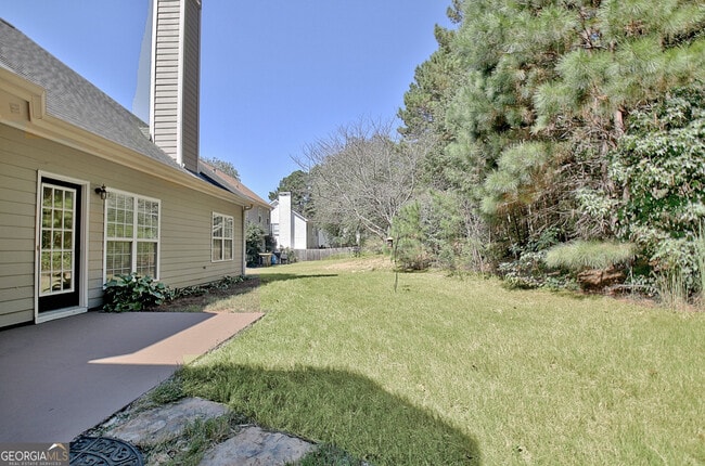 Building Photo - 110 Freeman Forest Dr