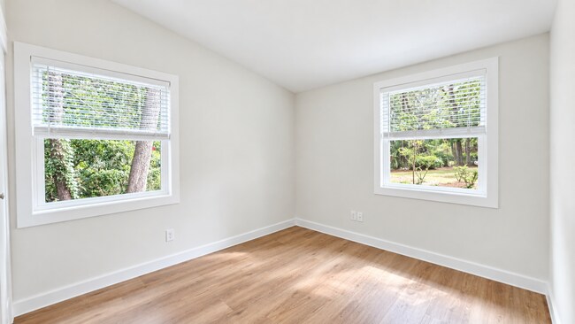 Building Photo - 116 N 20th St