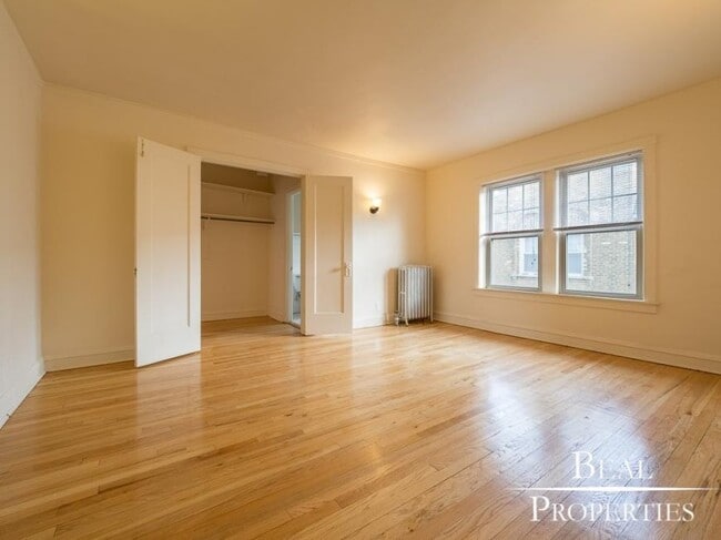 Primary Photo - 1 bedroom in CHICAGO IL 60625