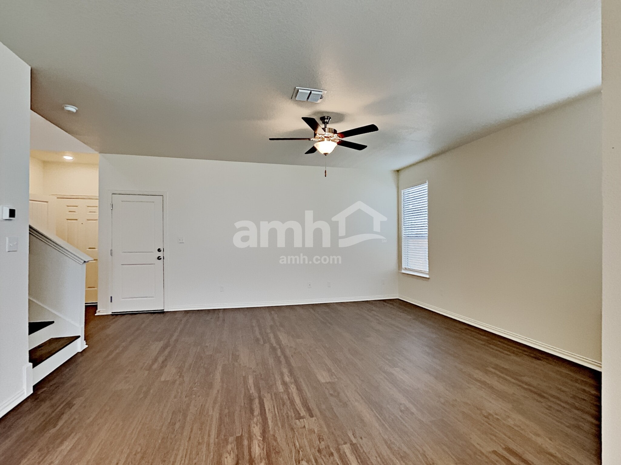 Building Photo - 2717 Lillybrook Ln