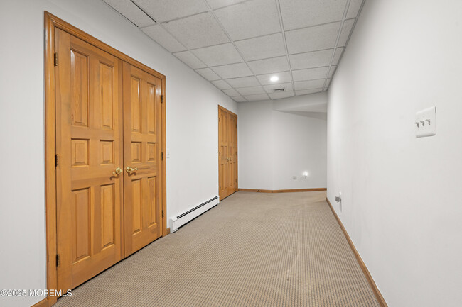 Building Photo - 25 Muncy Dr