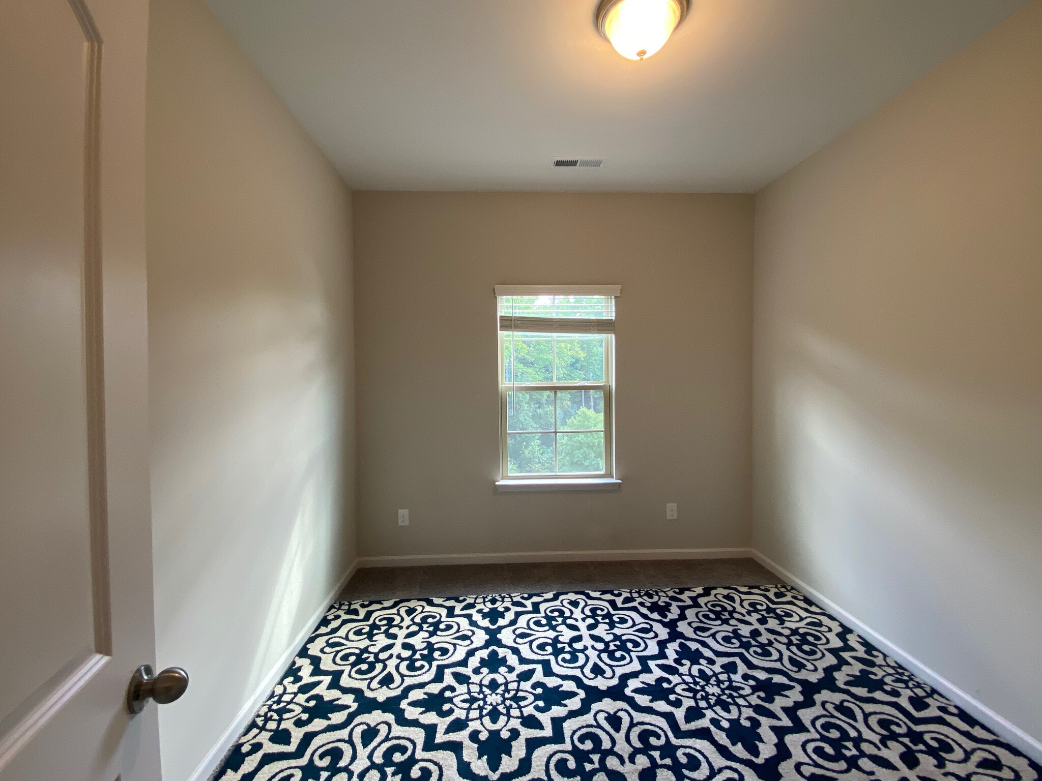 Building Photo - Room in Townhome on Ainslie Downs St