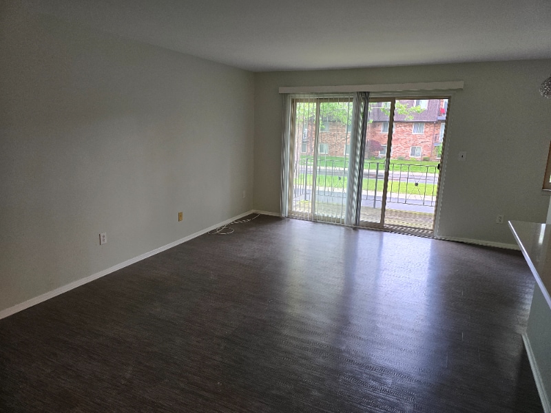 Building Photo - 418 Riviera Dr