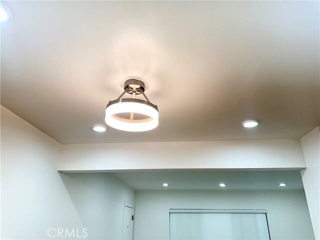 Building Photo - 301 Ashland Ave