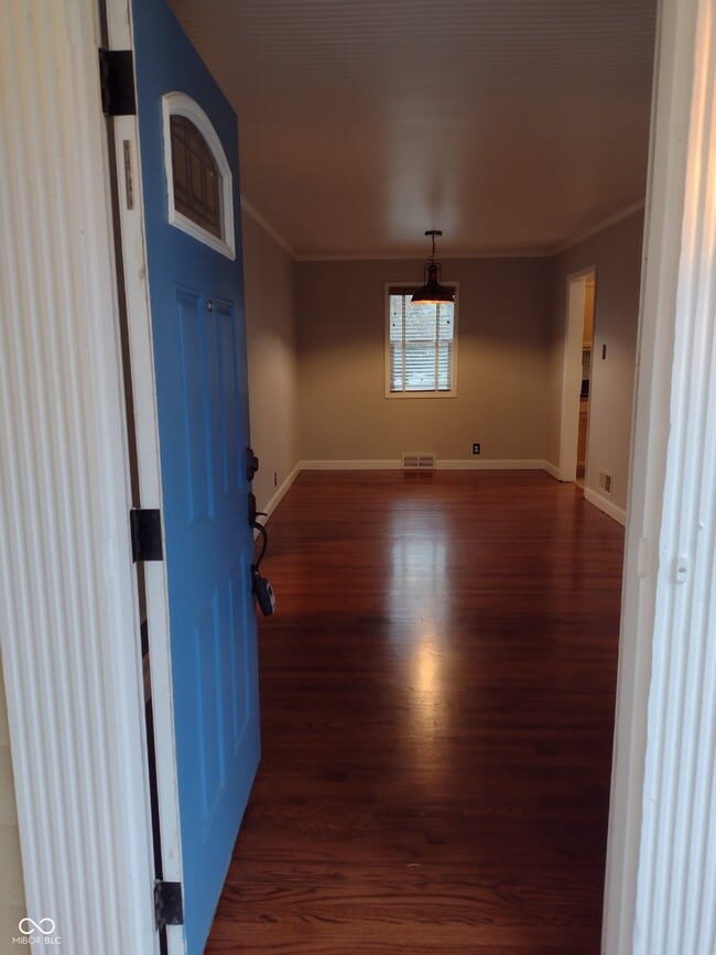 Building Photo - 10 Commerce Dr